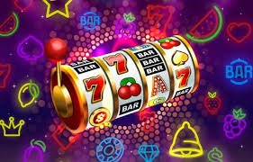 VIP88800 APP VIP Member Dashboard — Diamond Level Cashback Balance နှင့် Personal Manager Chat Screen
